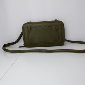 Green Crossbody Purse/Wallet Zip Closure Exterior/Interior Pockets Card Slots